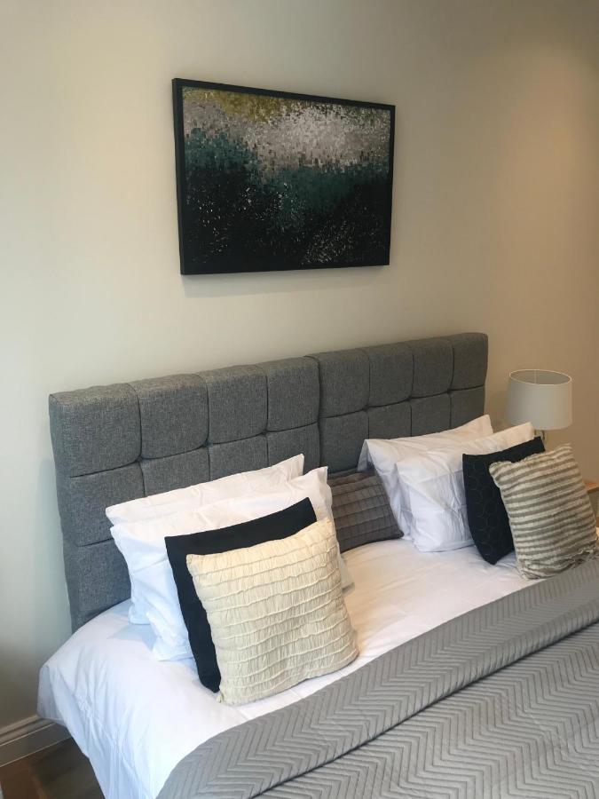 Heart Of Henley 1 & 2 Bedroom Apartments Esterno foto