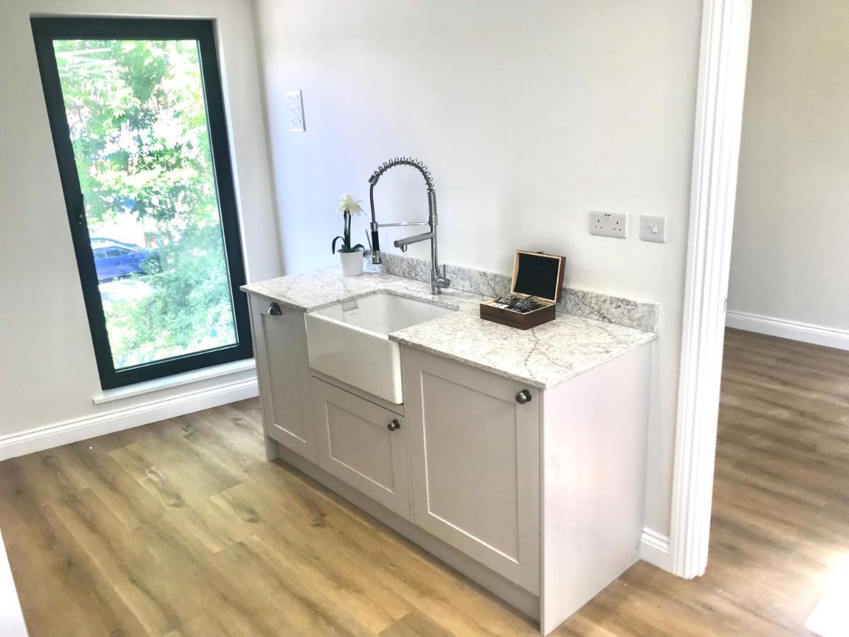 Heart Of Henley 1 & 2 Bedroom Apartments Esterno foto