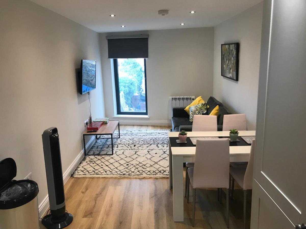 Heart Of Henley 1 & 2 Bedroom Apartments Esterno foto