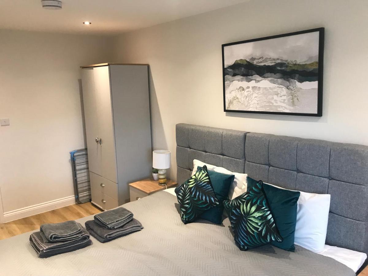 Heart Of Henley 1 & 2 Bedroom Apartments Esterno foto