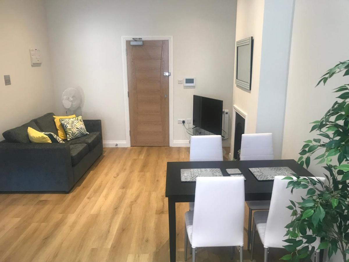 Heart Of Henley 1 & 2 Bedroom Apartments Esterno foto